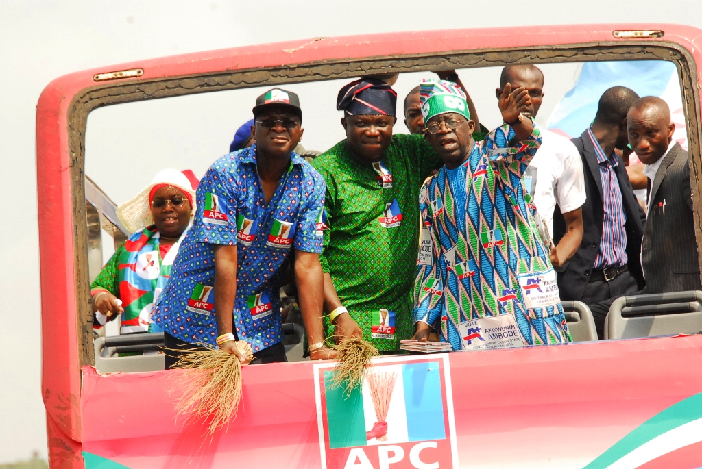Babatunde Raji Fashola, Akinwunmi Ambode and Asiwaju Bola Ahmed Tinubu at the Ojo Rally
