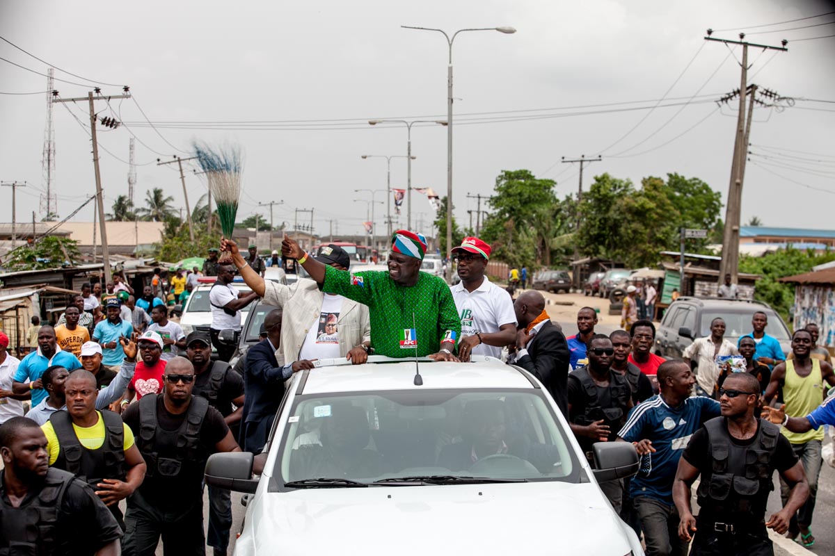A Cross Section of Lagosians showing their love for Ambode